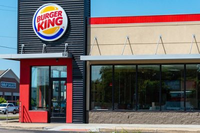 Hãng Burger King xin lỗi vì dòng tweet “Phụ nữ thuộc về nhà bếp” được cho là mang tính phân biệt giới tính