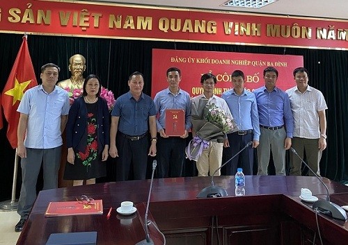 Ra mắt chi bộ Đảng Công ty CP Công nghệ và Xây dựng Việt Hàn