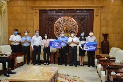 Tập đoàn Hòa Phát ủng hộ 3 tỷ đồng và 30 tủ đông hỗ trợ Bắc Giang