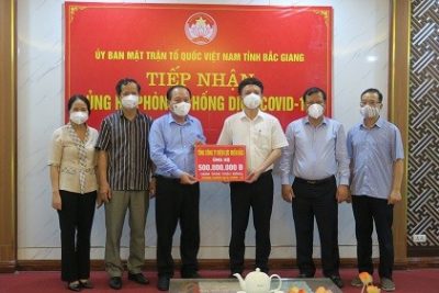 Tổng công ty Điện lực miền Bắc ủng hộ 1 tỷ đổng chung tay cùng Bắc Giang, Bắc Ninh phòng chống dịch Covid – 19