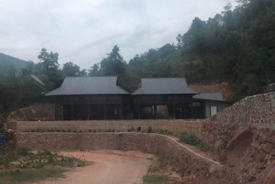 Mộc Châu – Sơn La: San gạt gần 2000 mét vuông đất nông nghiệp để xây dựng nhà trái phép