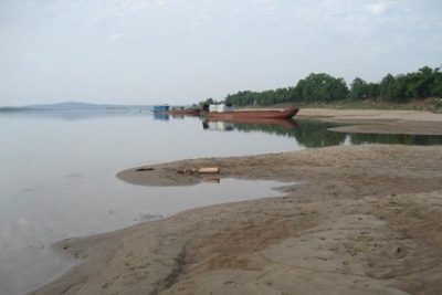 Mực nước sông Đà xuống thấp, Hà Nội có nguy cơ thiếu nước sạch