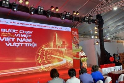 Khai mạc giải “Hà Nội Marathon Techconbank” lần đầu tiên tại Thủ đô thu hút gần 7,000 VĐV tham gia
