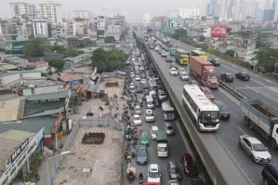Thực hiện thay đổi giao thông tại ngã từ Nguyễn Trãi – Nguyễn Xiển